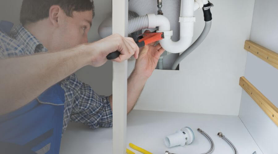 Local expert plumbing services in La Grange, TX